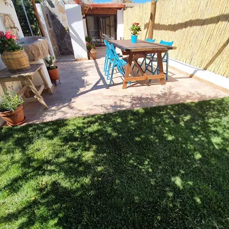 Casa Sa Prenda Tatil Evi San Giovanni Suèrgiu