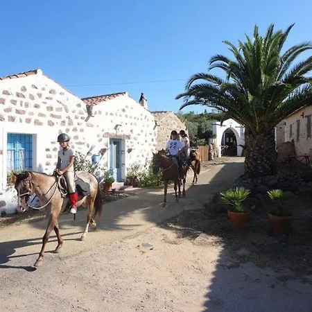 Casa Sa Prenda * San Giovanni Suèrgiu